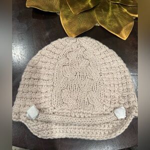 NWOT Banana Republic Extra Fine Moreno Wool Cap in Beige One Size